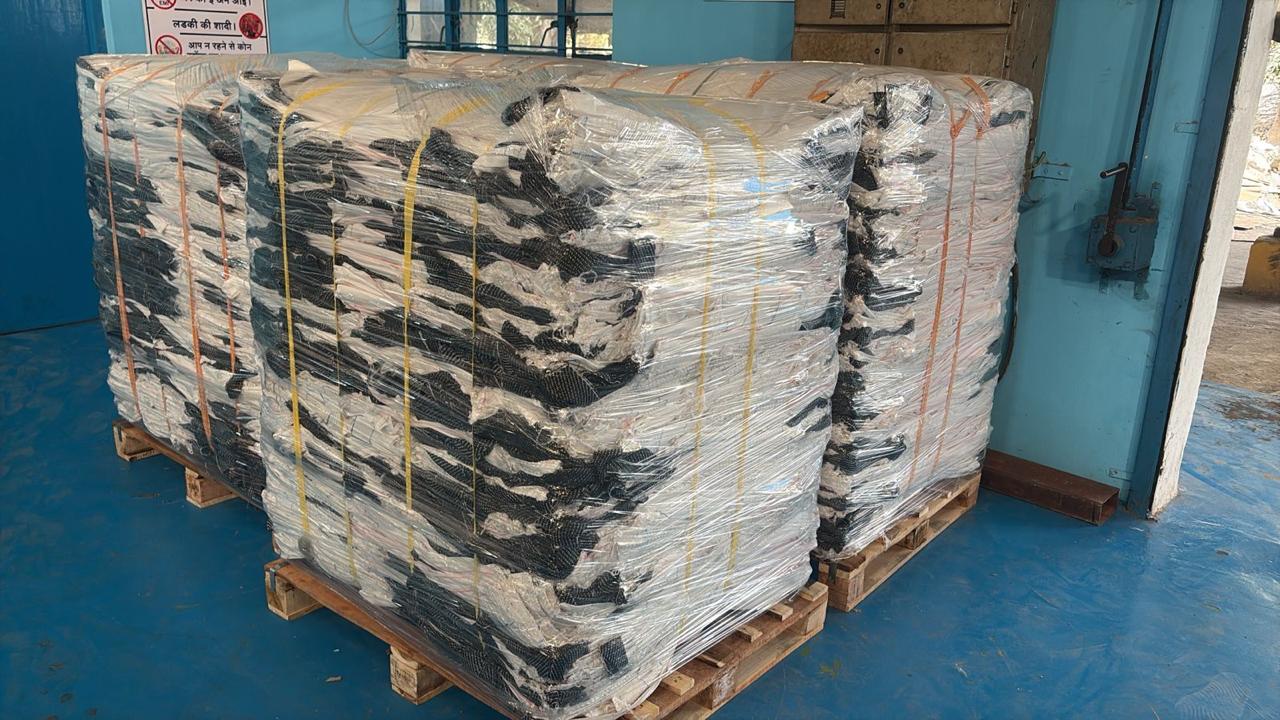Hygienic Packing & Global Dispatch